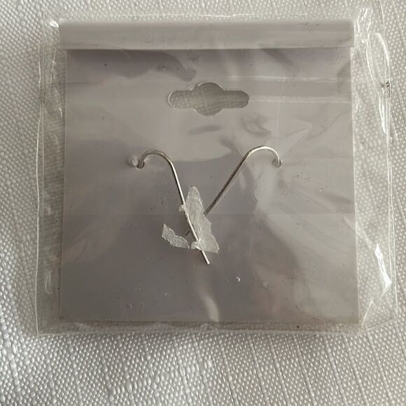 SILVER EARRINGS BUNDLE.  COWGIRL AND “FAITH HOPE LOVE” EARRINGS. - Picture 5 of 5